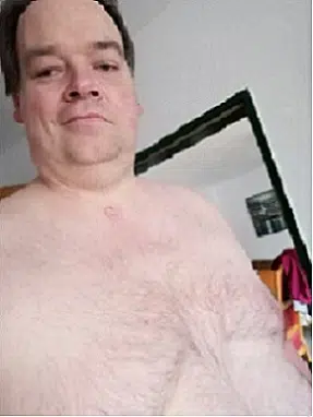 Er bezahlt Sie für Blasen bei mir in Inzell in Bayern Er bezahlt Sie für Blasen